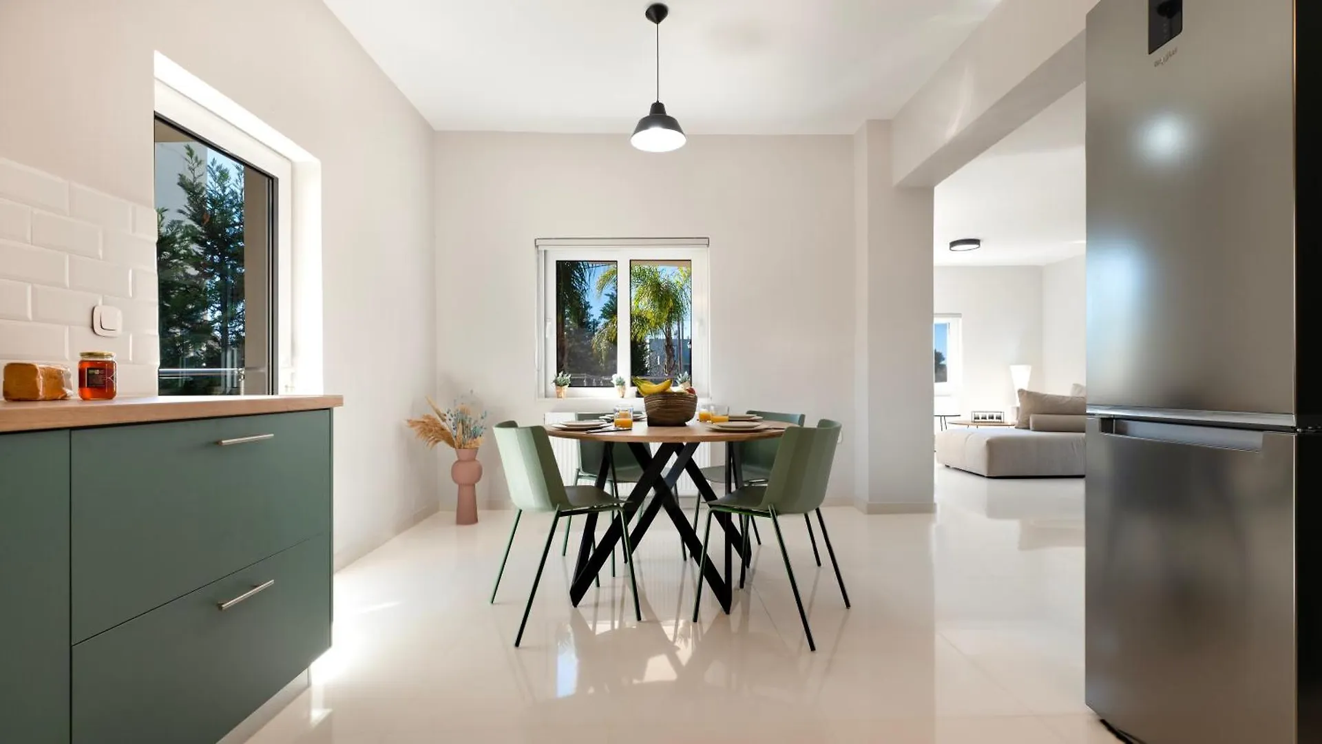 Aparthotel Aronios Villa With Private Pool And Casa Without Pool With Private Garden